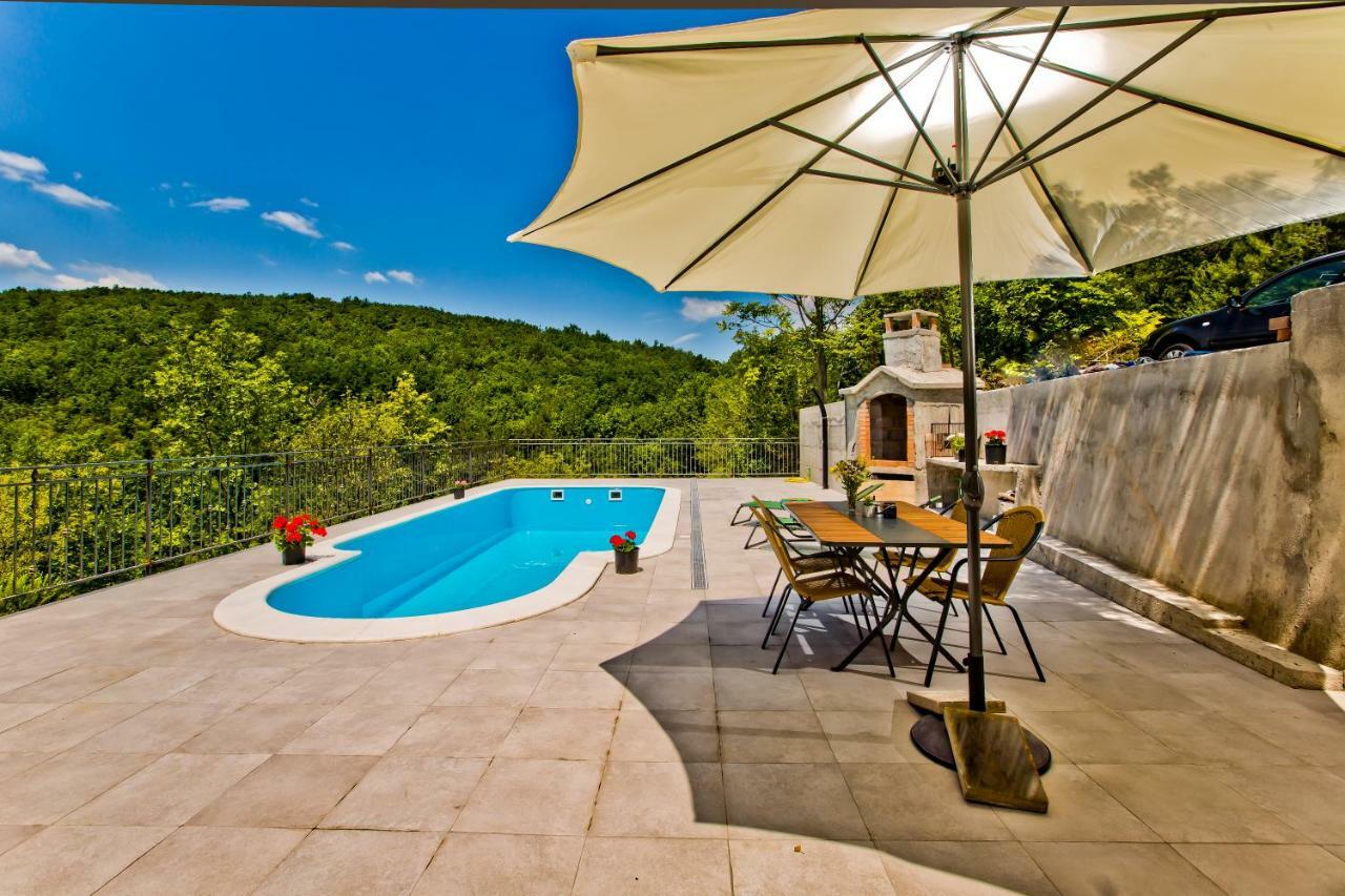 Forest House Silva Hrvace Exterior photo